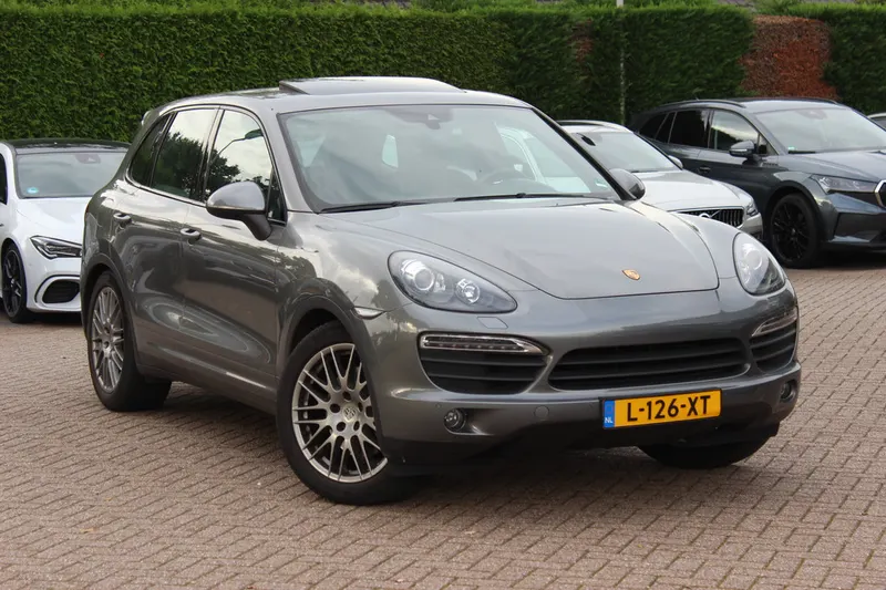 Porsche Cayenne (2013)