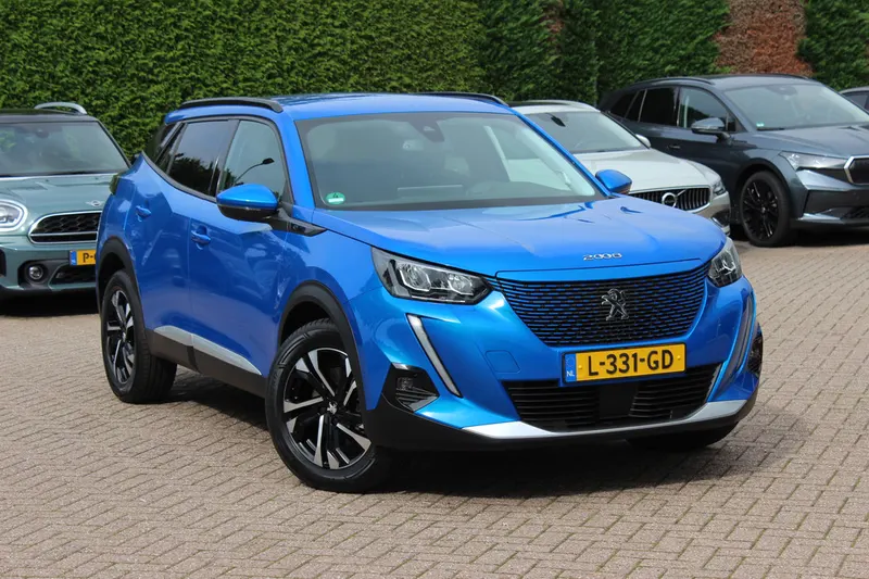 Peugeot e-2008 (2021)
