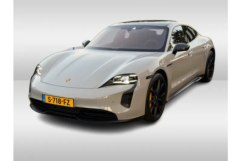 Porsche Taycan (2023)