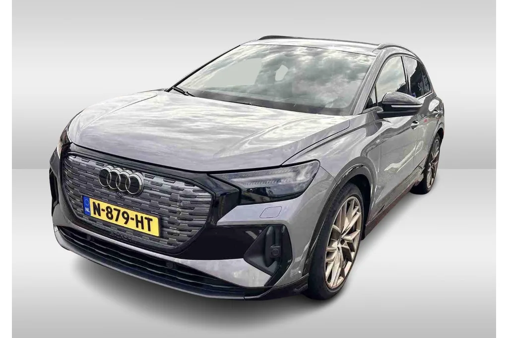 Audi Q4 e-tron (2021) — foto 1