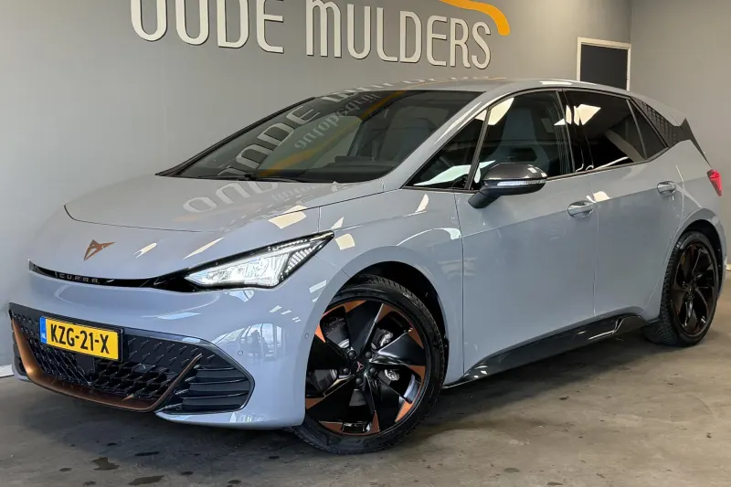 CUPRA Born (2022)