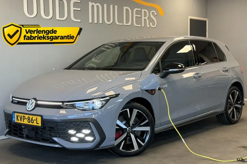 Volkswagen Golf (2025)