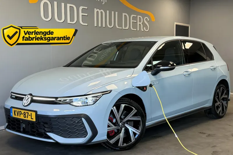 Volkswagen Golf (2025)