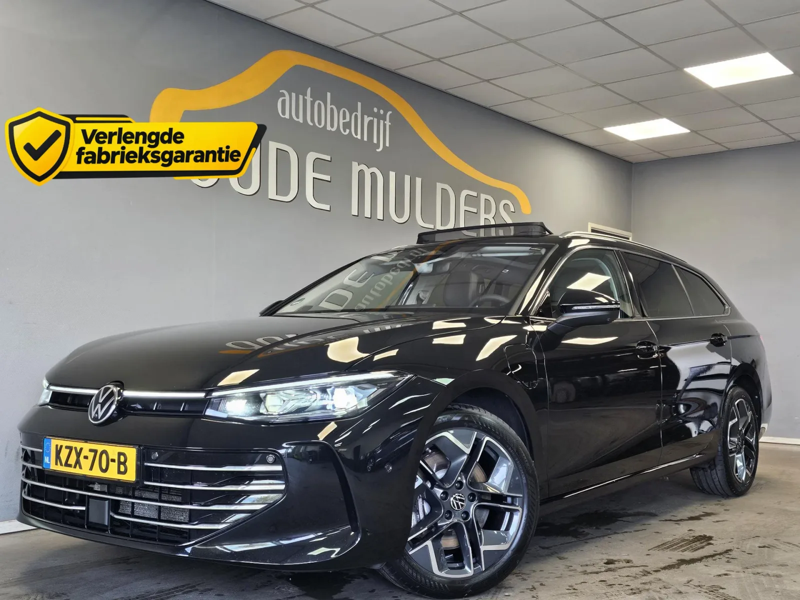 Volkswagen Passat (2025) — foto 1