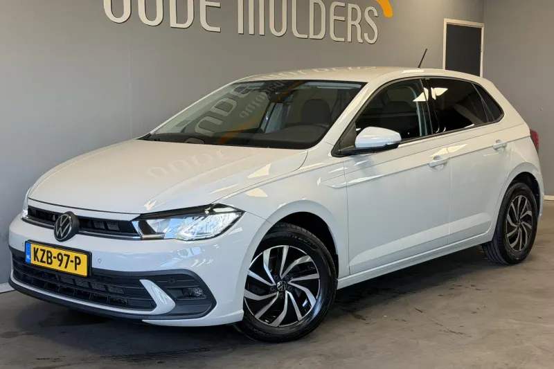 Volkswagen Polo (2023)