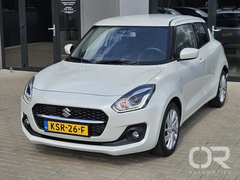 Suzuki Swift (2021) — foto 1