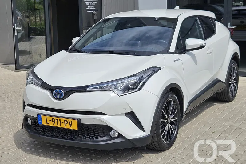 Toyota C-HR (2017)