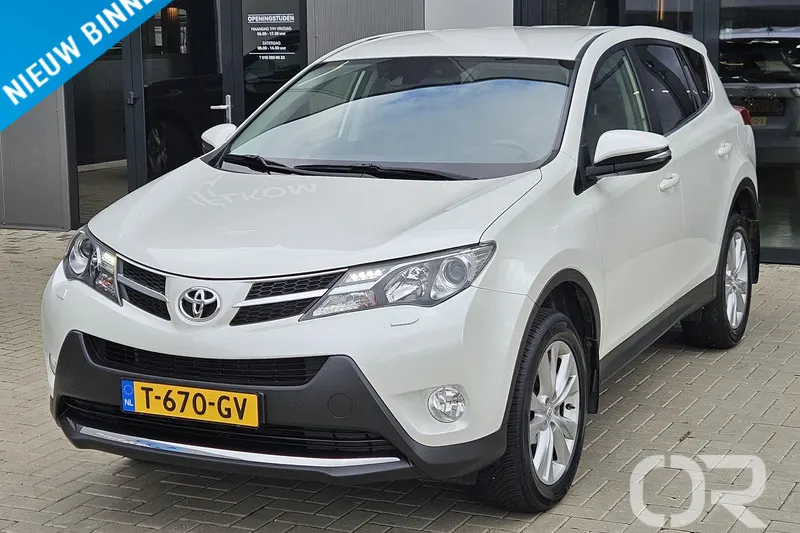 Toyota RAV4 (2013)