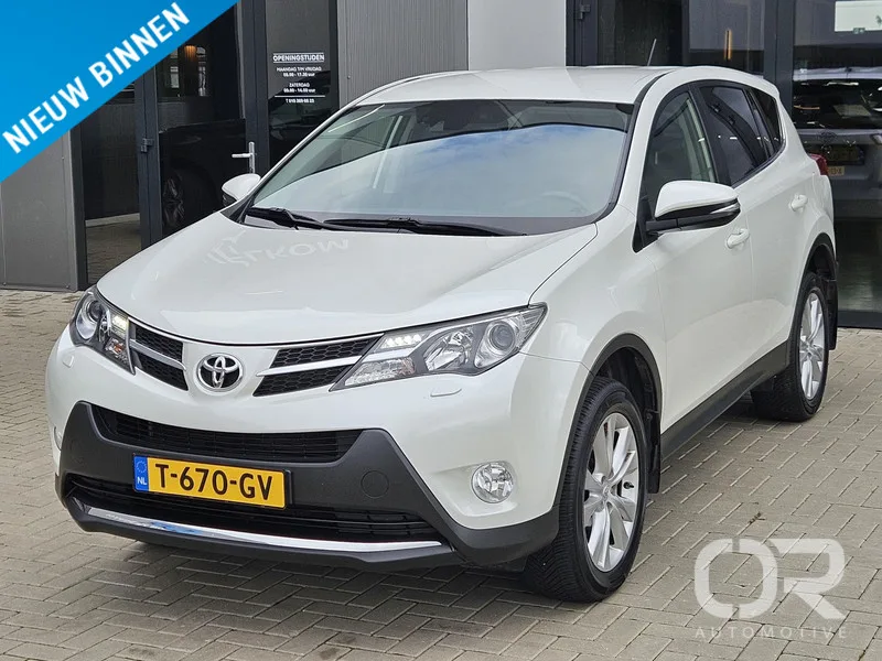Toyota RAV4 (2013) — foto 1