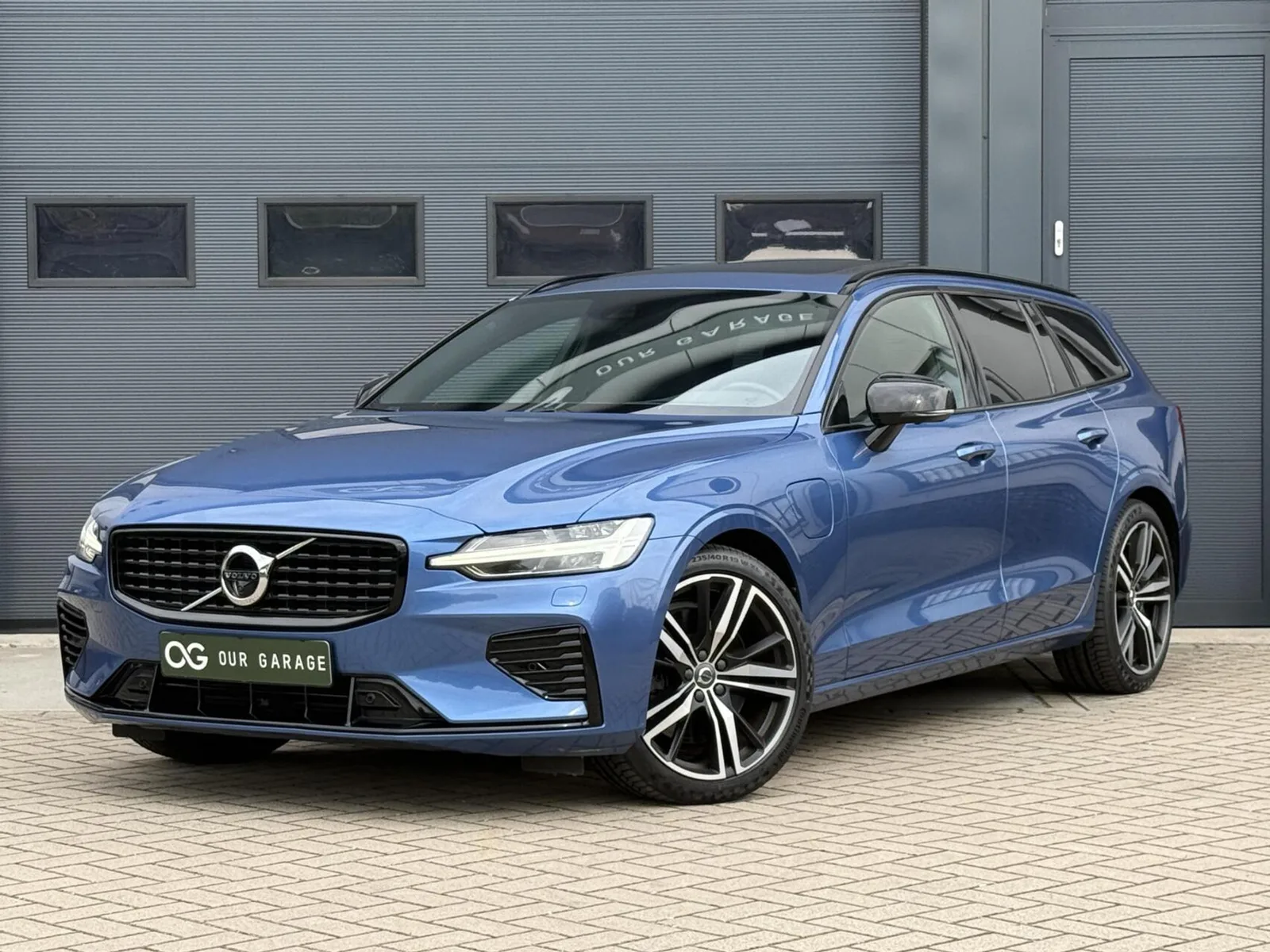 Volvo V60 (2021) — foto 1