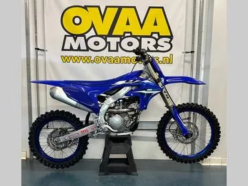 Yamaha YZ 250 F (2026) — foto 1