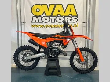 KTM 125 SX (2025) — foto 1