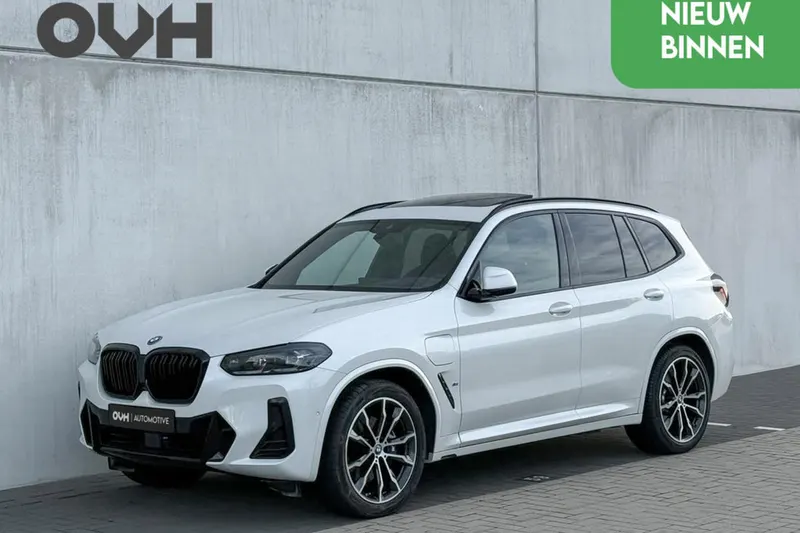 BMW X3 (2023)