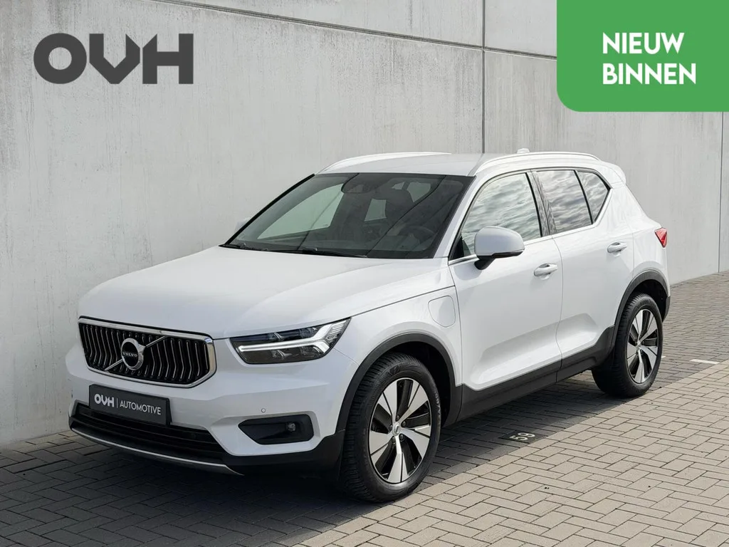 Volvo XC40 (2020) — foto 1