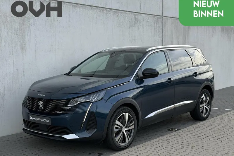 Peugeot 5008 (2022)