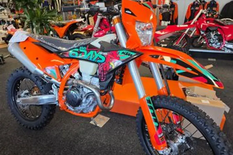 KTM 350 EXC-F SIX Days (2027)