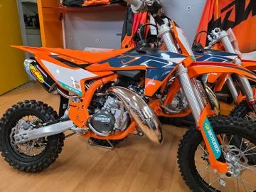 KTM 50 SX Factory (2027) — foto 1