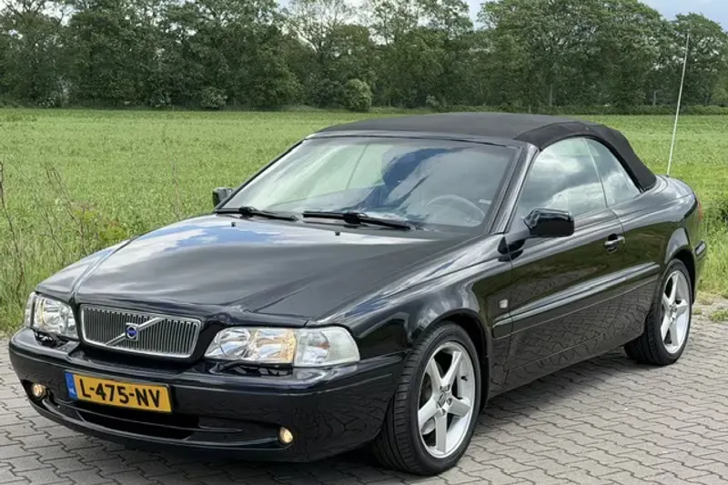 Volvo C70 (2005)