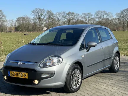 Fiat Punto (2011) — foto 1