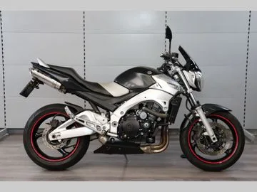 Suzuki GSR600 (2006) — foto 1