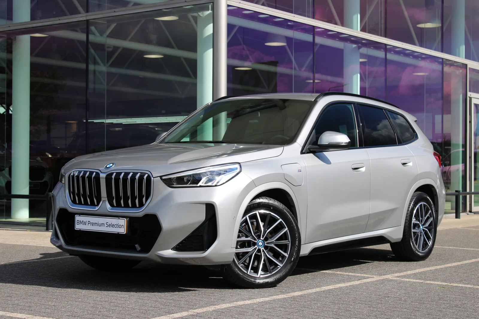 BMW X1 (2024) — foto 1