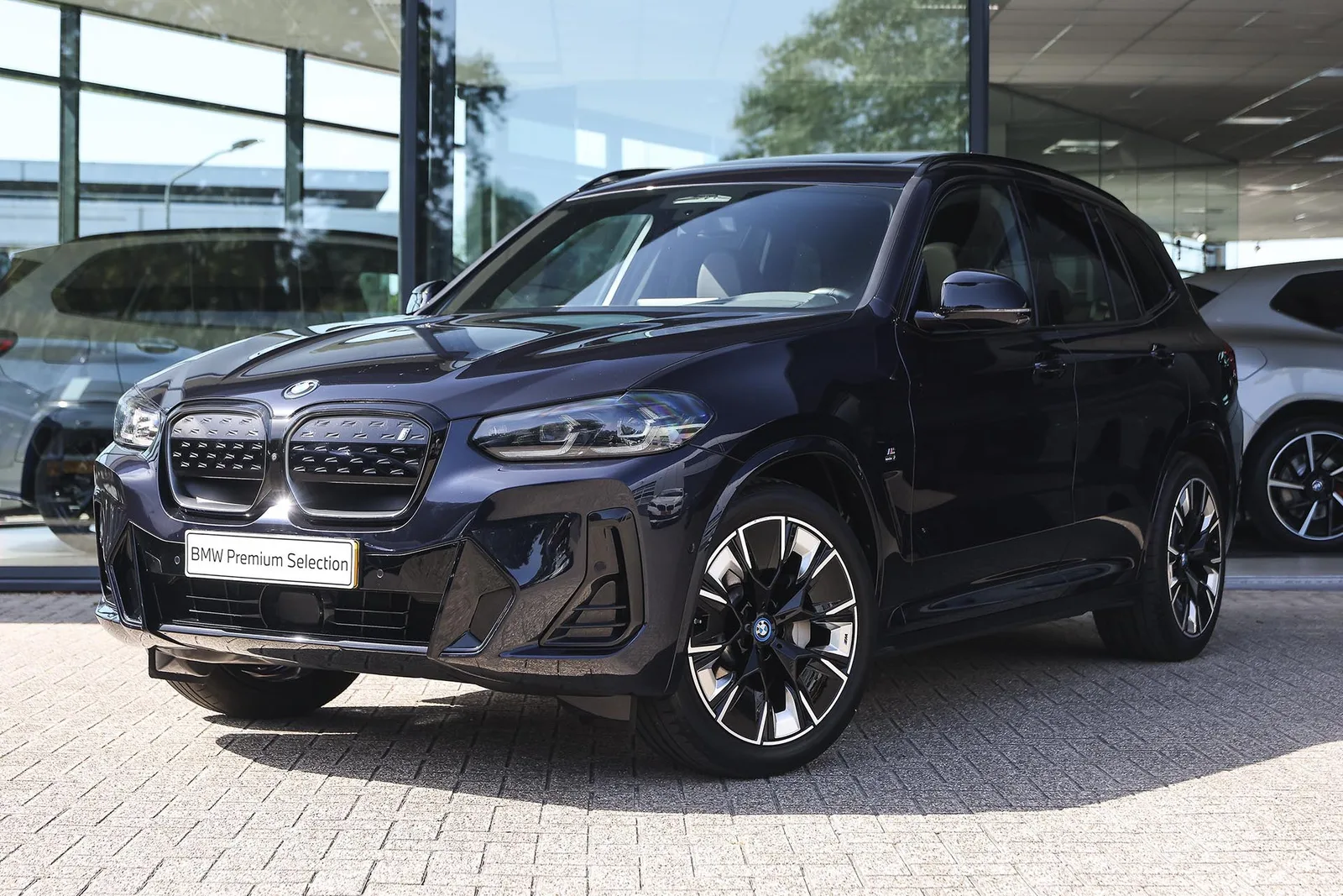 BMW iX3 (2023) — foto 1