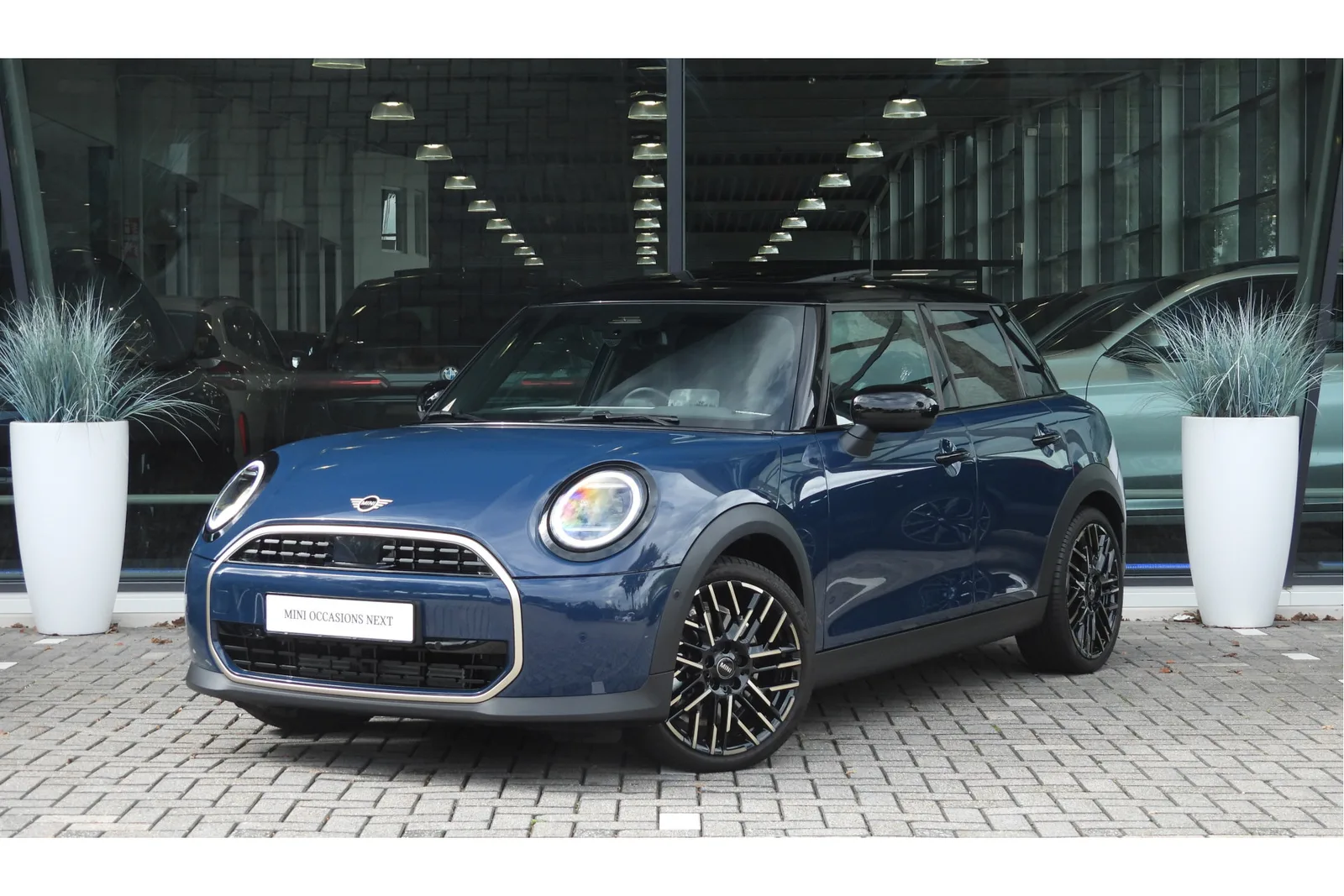 MINI Cooper (2025) — foto 1