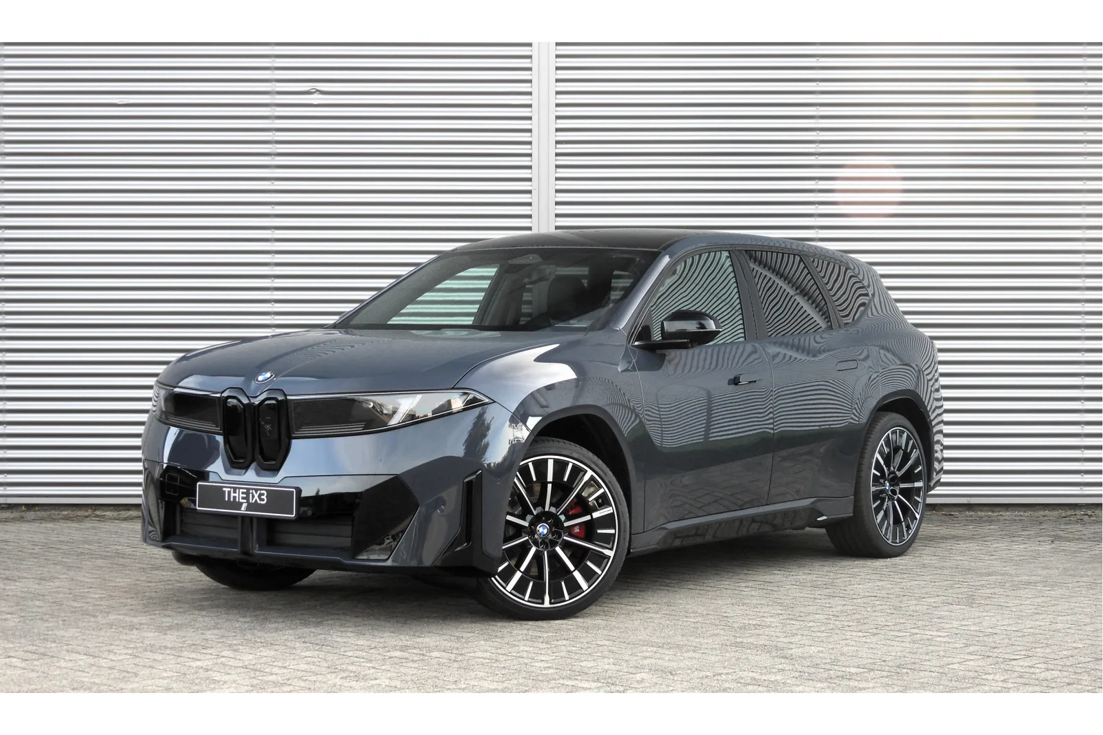 BMW iX3 (2026) — foto 1