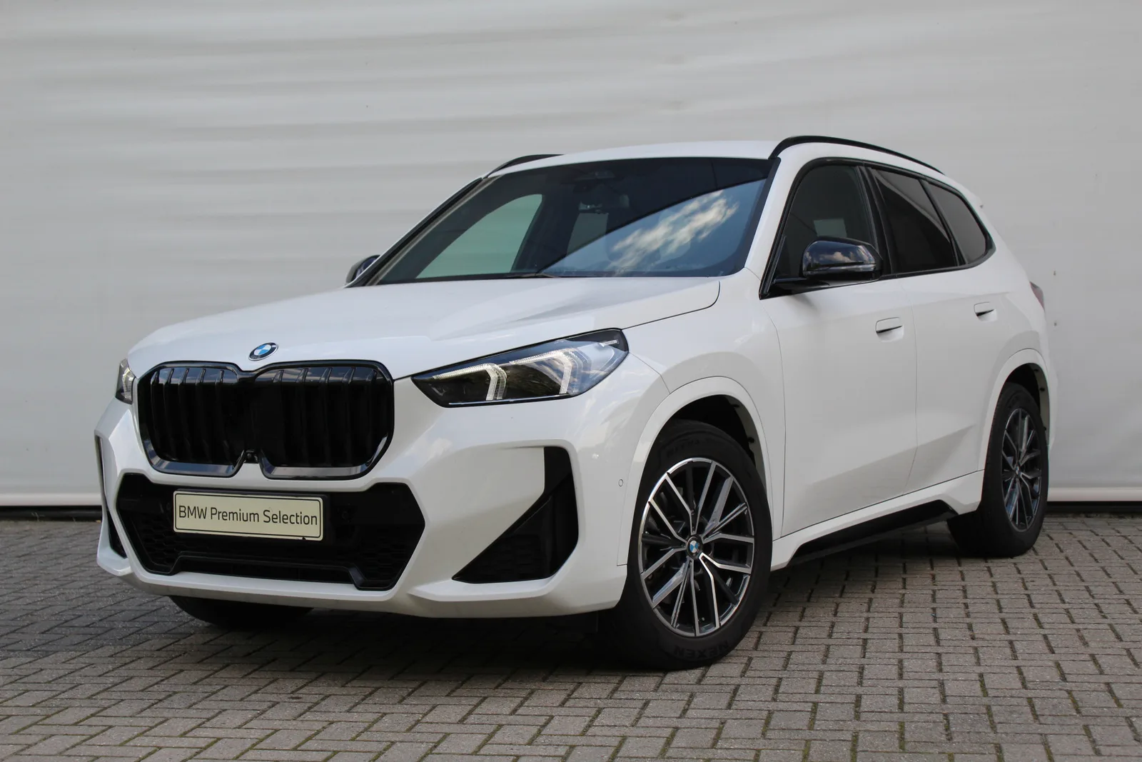 BMW X1 (2024) — foto 1