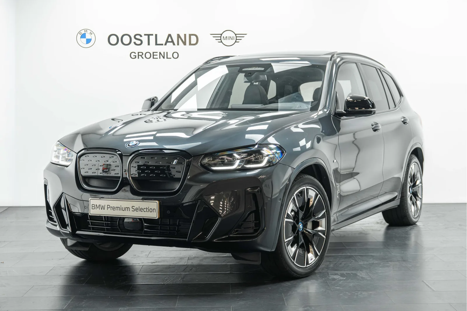 BMW iX3 (2025) — foto 1