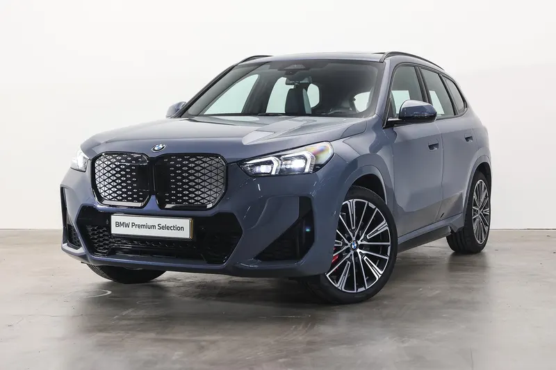 BMW iX1 (2025)