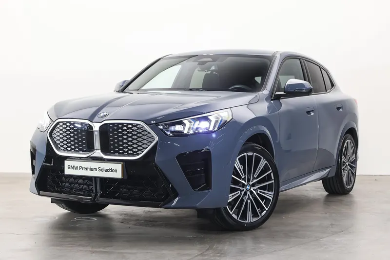 BMW iX2 (2025)