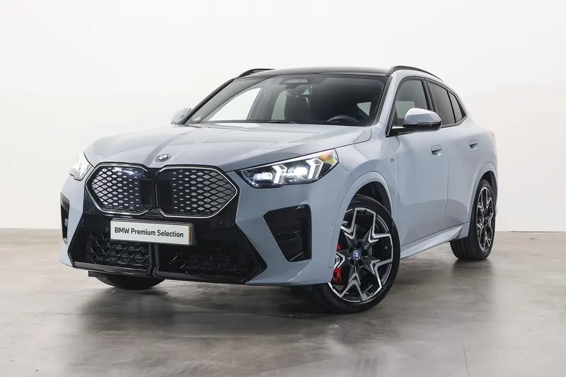 BMW iX2 (2024)