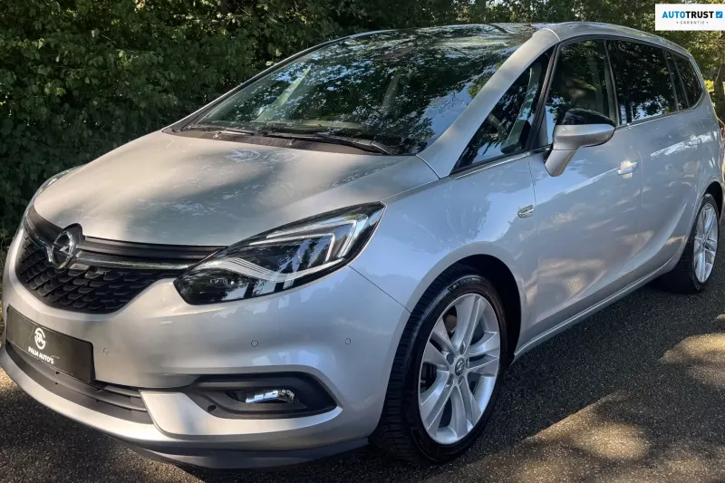 Opel Zafira (2019)