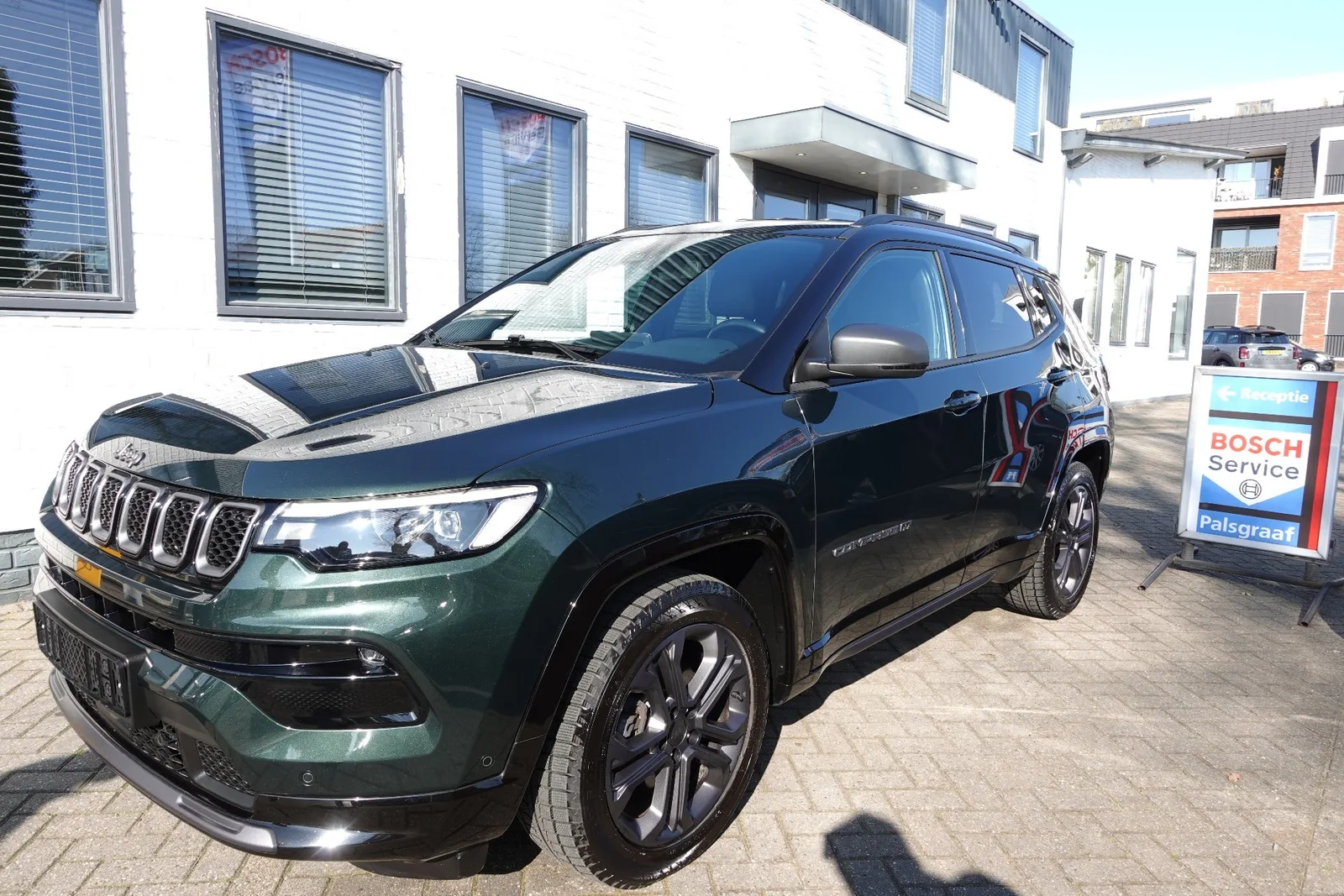 Jeep Compass (2022) — foto 1