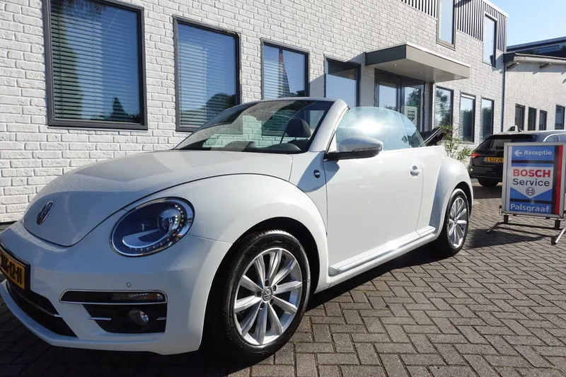 Volkswagen Beetle (2017)