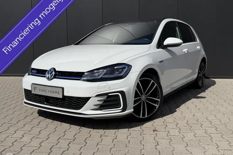 Volkswagen Golf (2018)