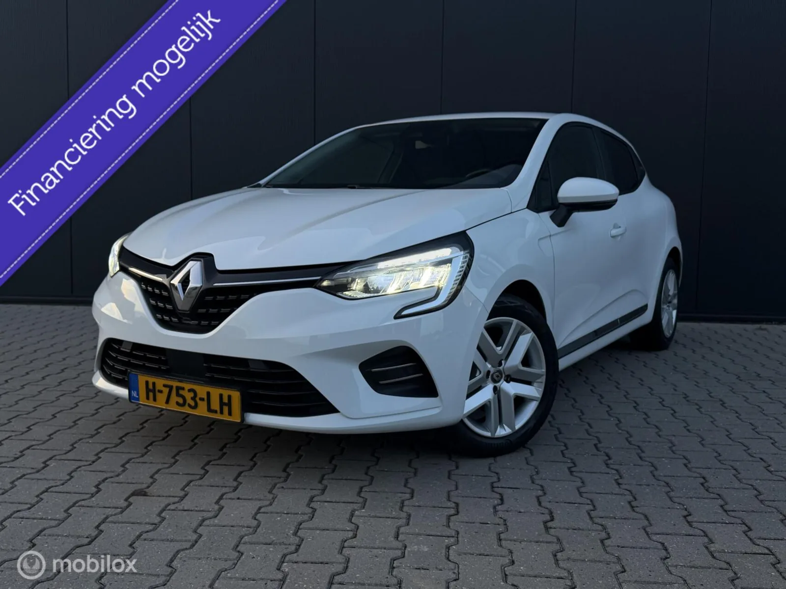 Renault Clio (2020) — foto 1