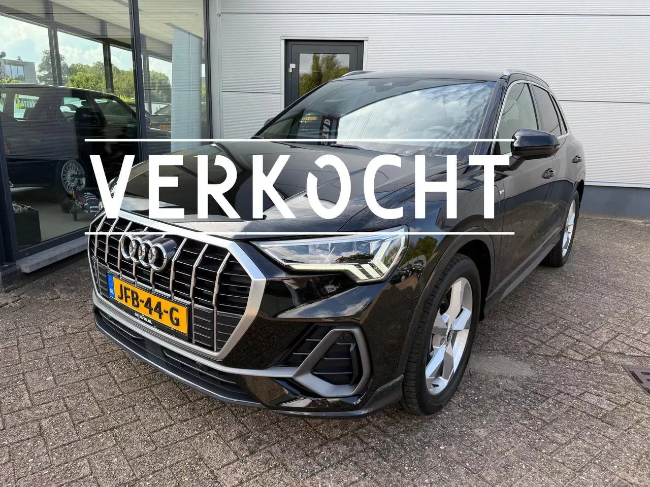 Audi Q3 (2021) — foto 1