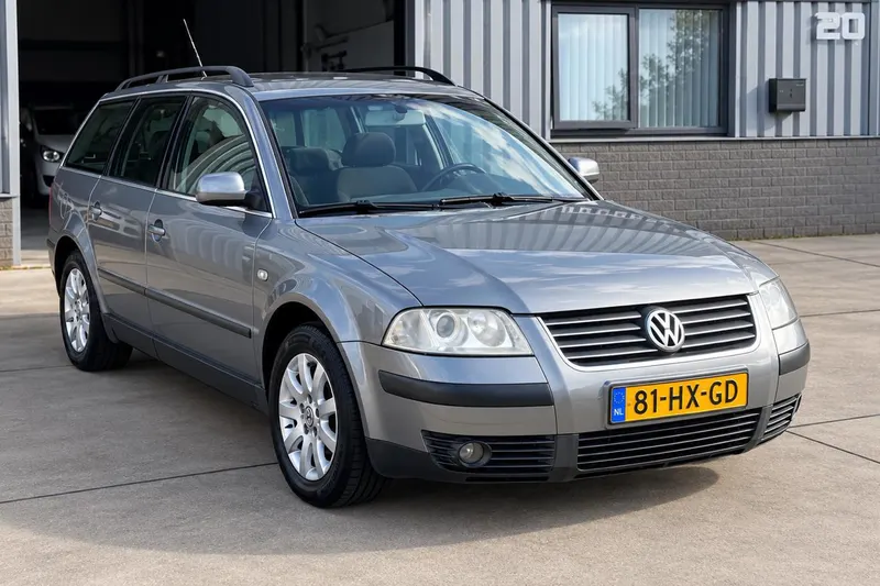 Volkswagen Passat (2002)