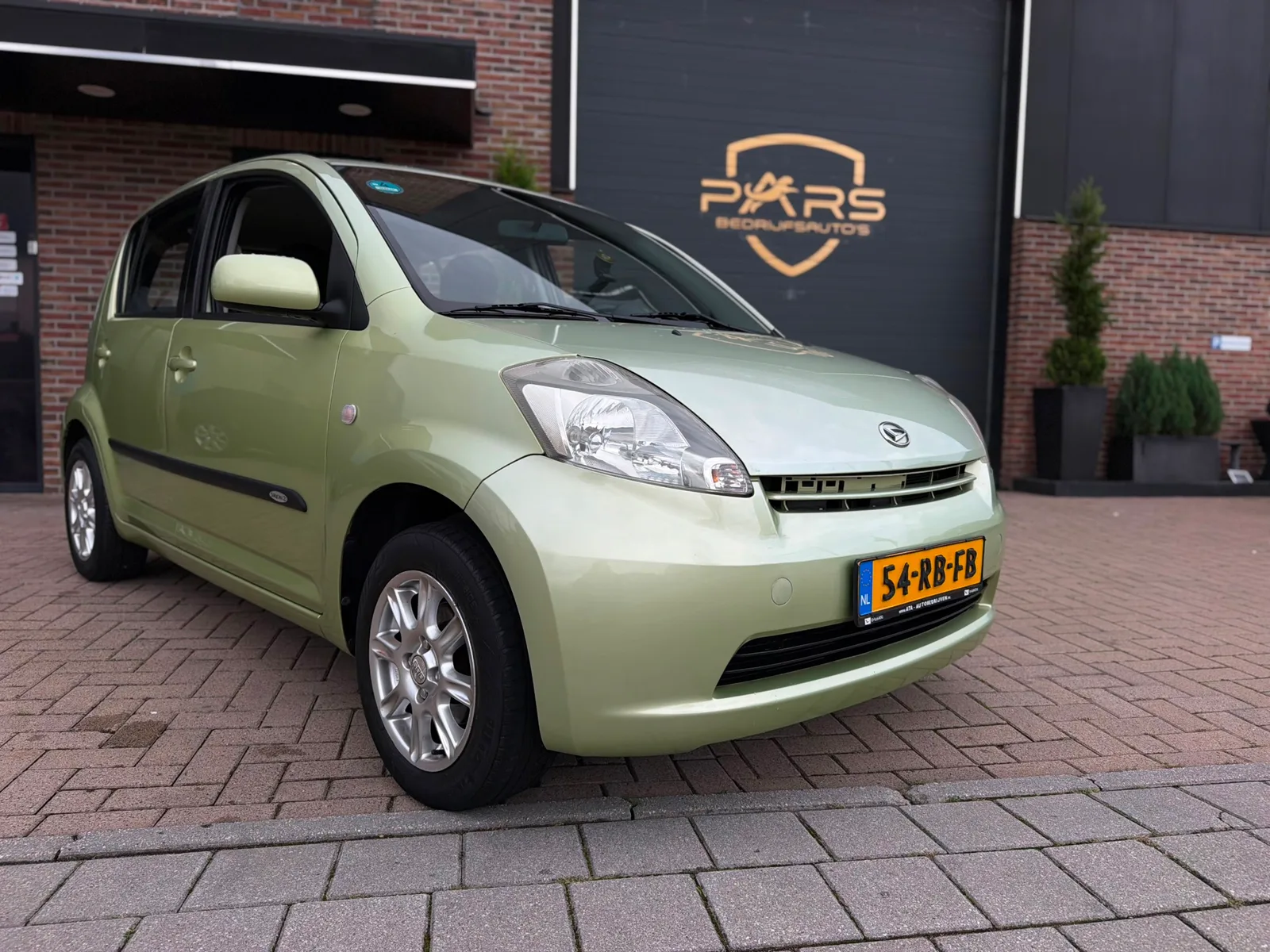 Daihatsu Sirion 2 (2005) — foto 1