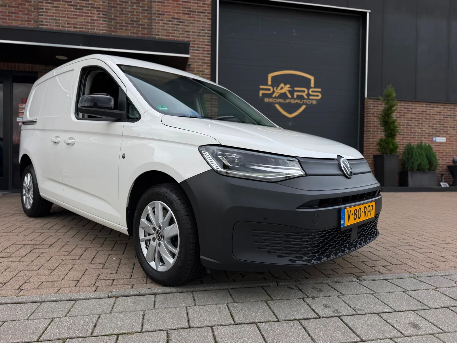 Volkswagen Caddy (2022) — foto 1