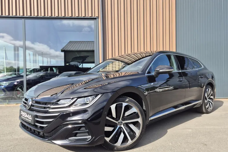 Volkswagen Arteon Shooting Brake (2021)