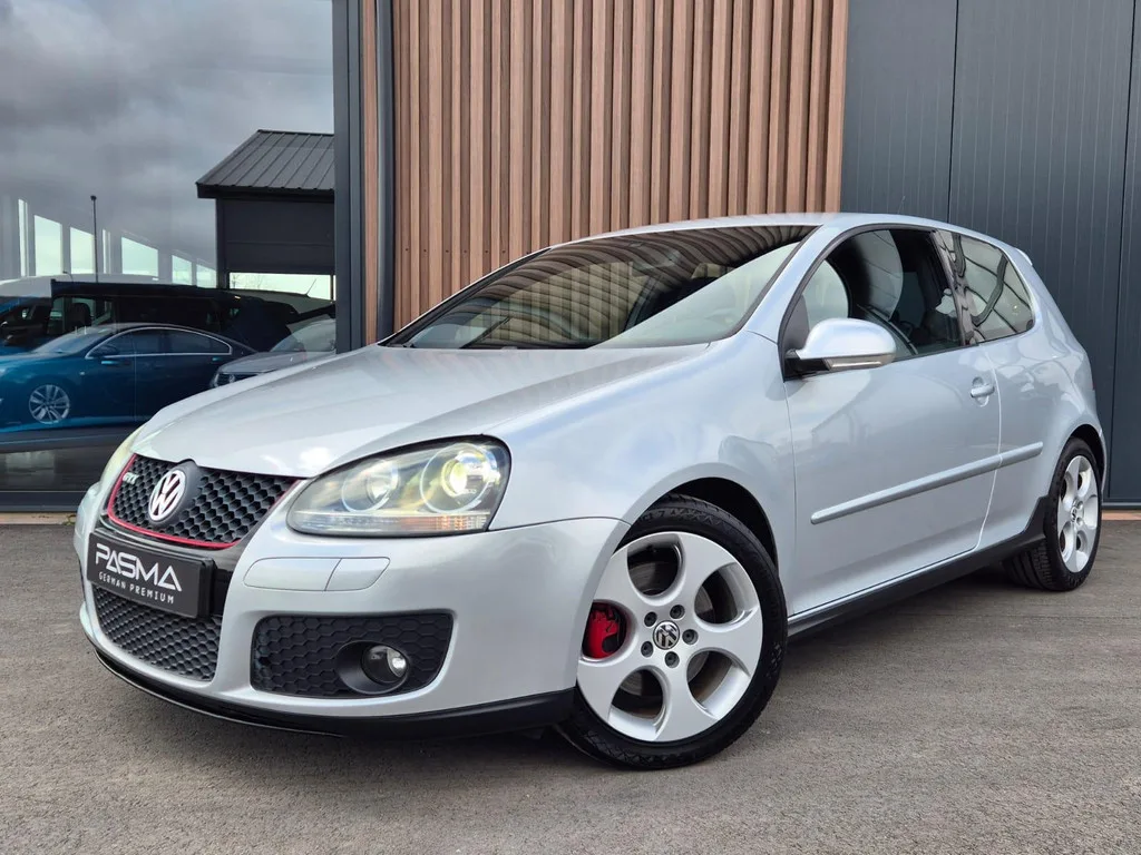 Volkswagen Golf (2008) — foto 1