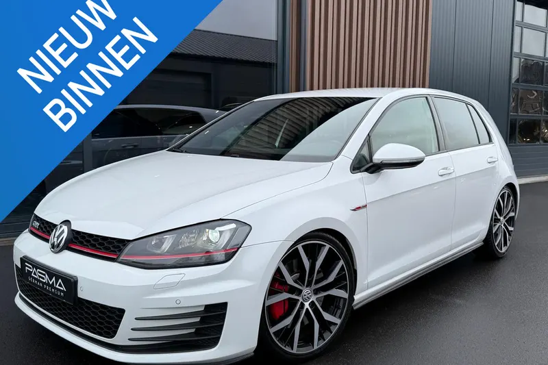 Volkswagen Golf (2014)