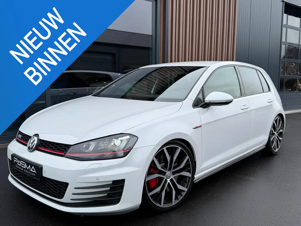 Volkswagen Golf (2014) — foto 1