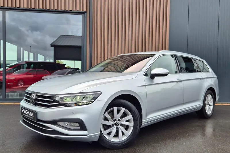 Volkswagen Passat (2021)
