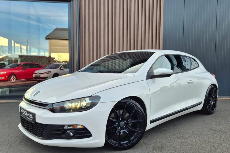 Volkswagen Scirocco (2010)
