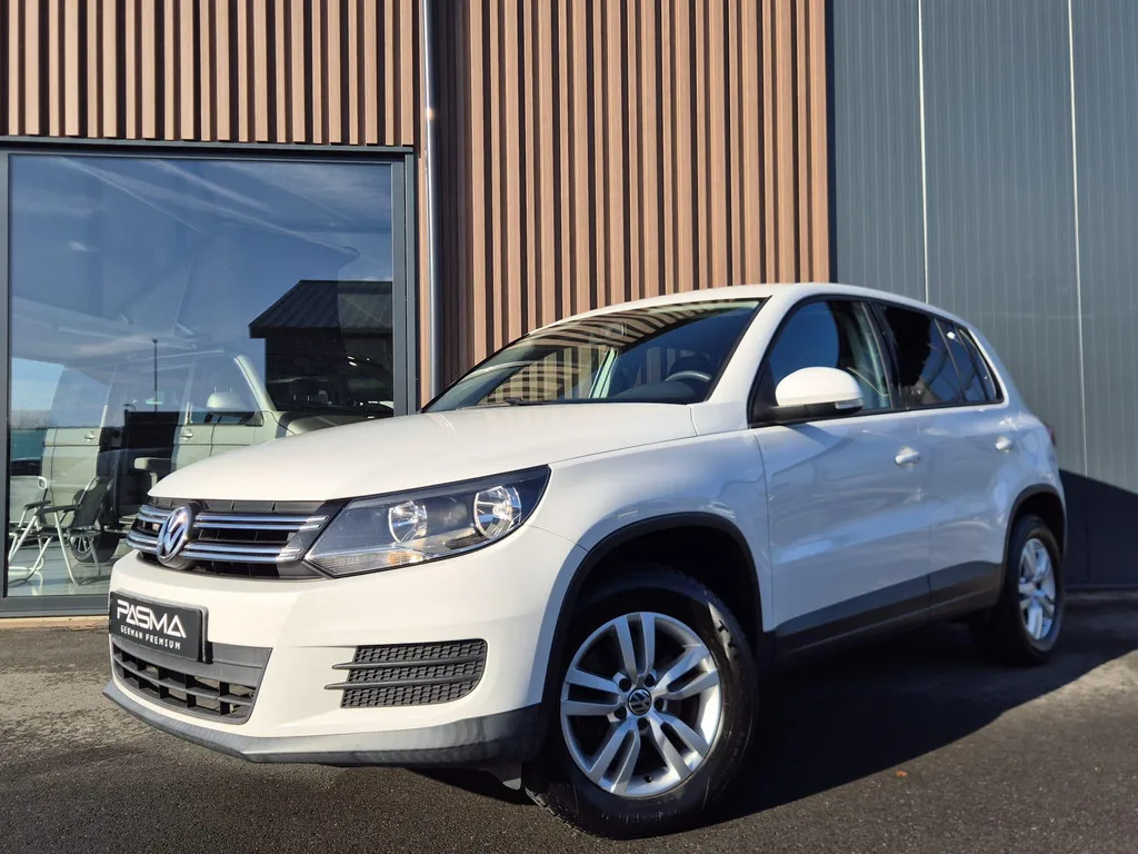 Volkswagen Tiguan (2012) — foto 1