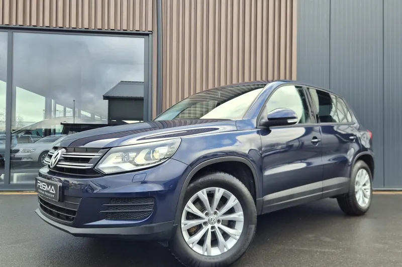 Volkswagen Tiguan (2015)